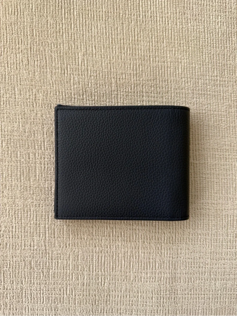 Dior compact card